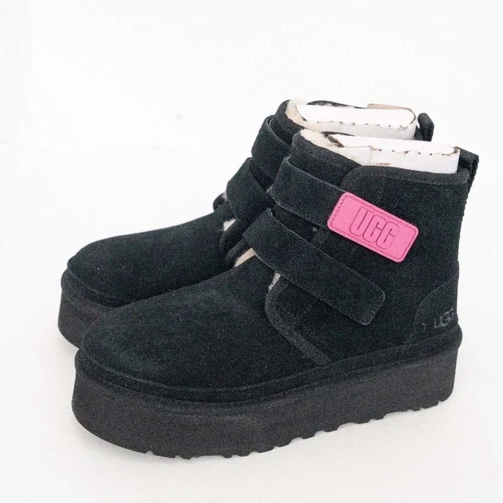 UGG Girl. Neumel Platform Boots. - Picture 2 of 15